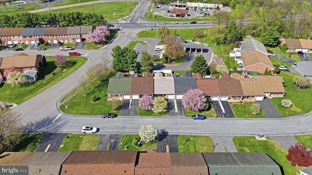 18008 PUTTER DR, Hagerstown, MD 21740