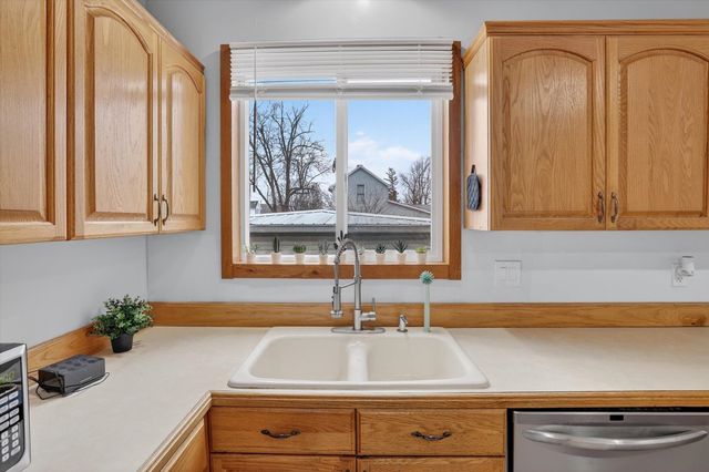 1201 Mckinley Avenue, Bay City, MI 48708