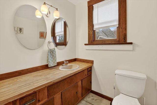 1201 Mckinley Avenue, Bay City, MI 48708