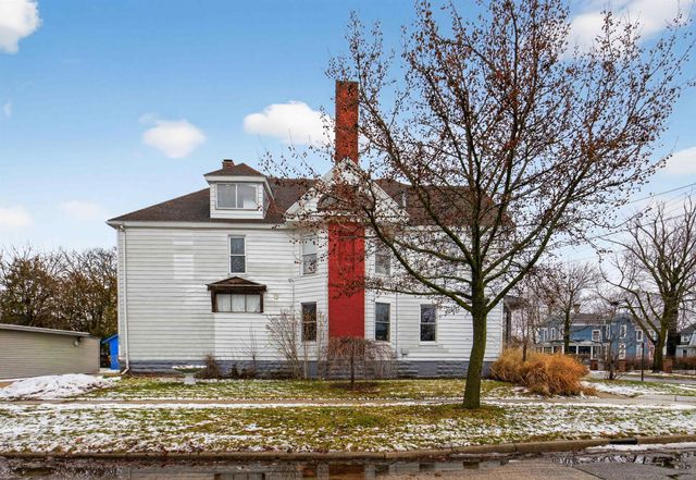 1201 Mckinley Avenue, Bay City, MI 48708