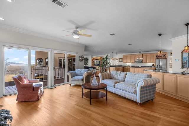 2017 Sutherland Bluff Drive NE, Townsend, GA 31331