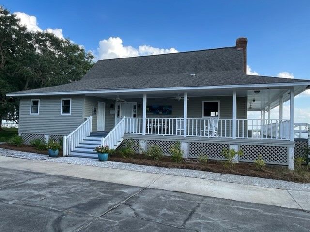 2017 Sutherland Bluff Drive NE, Townsend, GA 31331