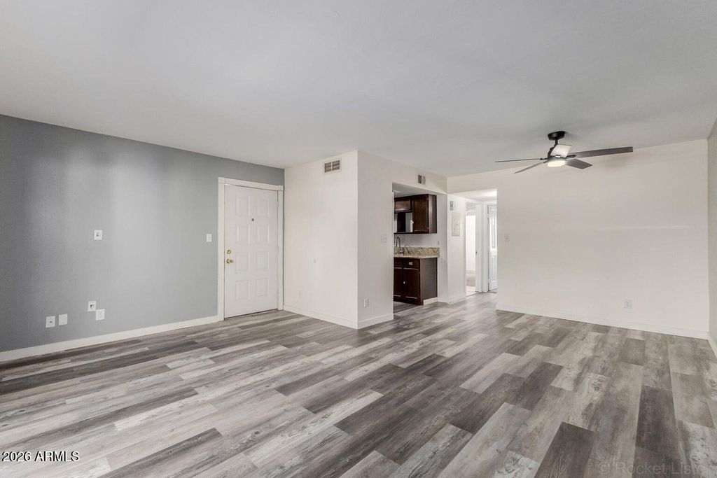 4211 E PALM Lane 208, Phoenix, AZ 85008 — photo 5