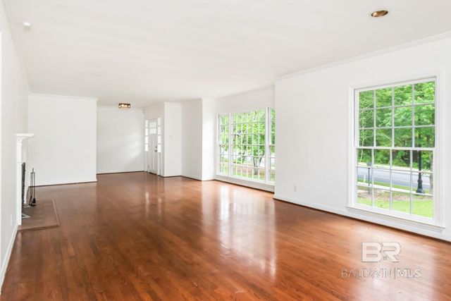 4 Turnout Lane, Mobile, AL 36608