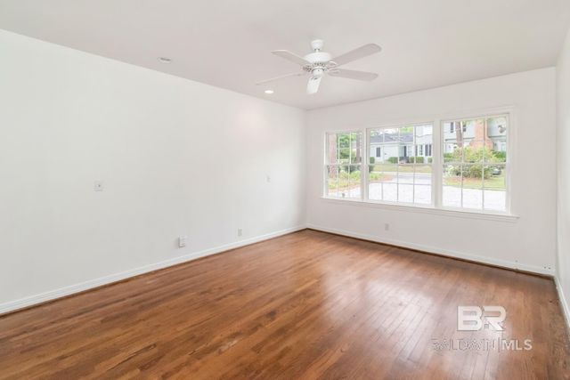 4 Turnout Lane, Mobile, AL 36608