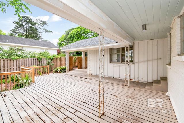 4 Turnout Lane, Mobile, AL 36608