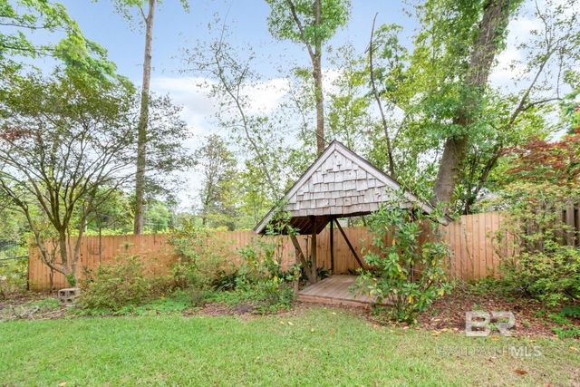 4 Turnout Lane, Mobile, AL 36608