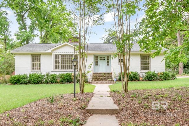 4 Turnout Lane, Mobile, AL 36608