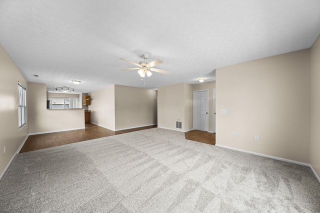 2194 Rustic Ledge Drive, Columbus, OH 43219