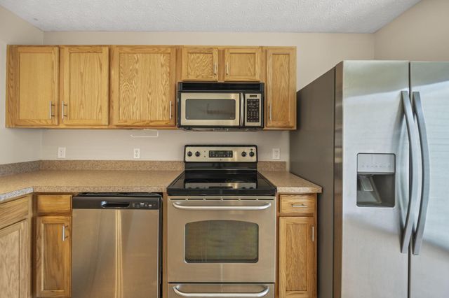 2194 Rustic Ledge Drive, Columbus, OH 43219