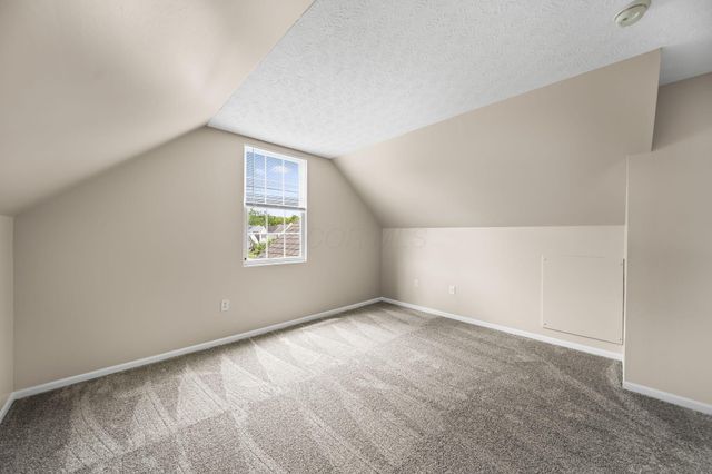 2194 Rustic Ledge Drive, Columbus, OH 43219