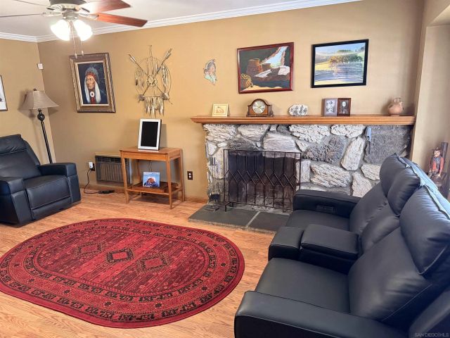 10041 N Gem Tree Way, Santee, CA 92071