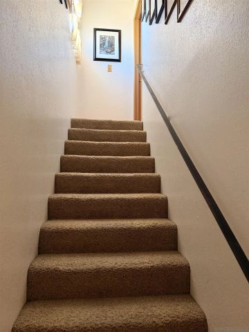 10041 N Gem Tree Way, Santee, CA 92071