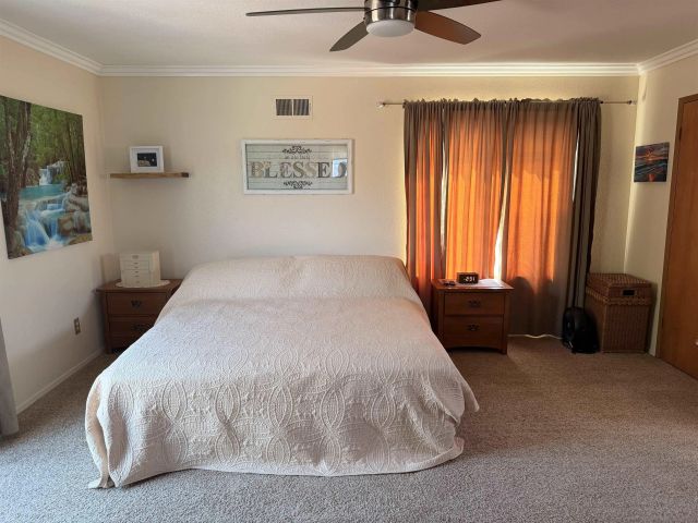 10041 N Gem Tree Way, Santee, CA 92071