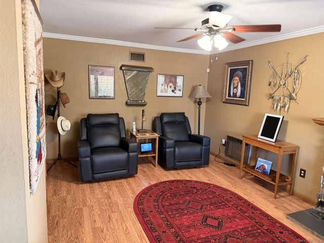 10041 N Gem Tree Way, Santee, CA 92071