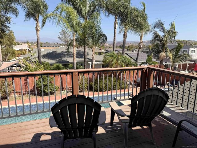 10041 N Gem Tree Way, Santee, CA 92071