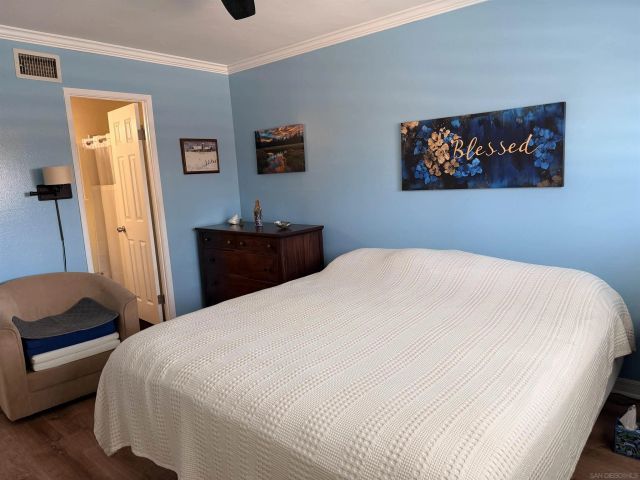 10041 N Gem Tree Way, Santee, CA 92071