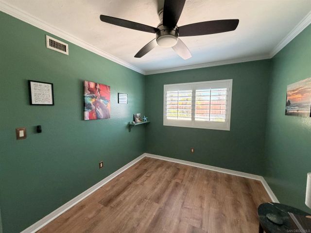 10041 N Gem Tree Way, Santee, CA 92071