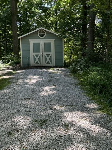 1308 Traver Road, Ann Arbor, MI 48105