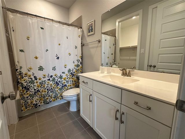 41 Snowdrop Lily Drive, Tomball, TX 77375
