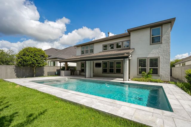 41 Snowdrop Lily Drive, Tomball, TX 77375