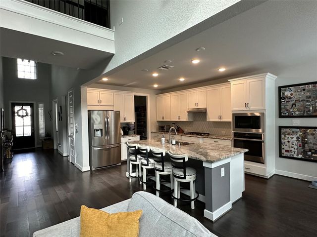 41 Snowdrop Lily Drive, Tomball, TX 77375