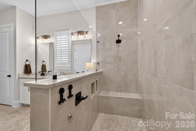 1018 Lowland Way, Waxhaw, NC 28173
