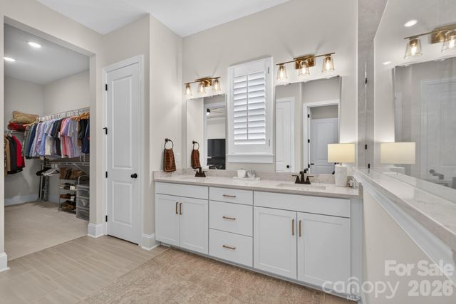 1018 Lowland Way, Waxhaw, NC 28173