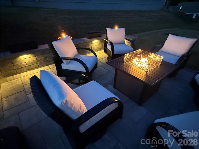 1018 Lowland Way, Waxhaw, NC 28173