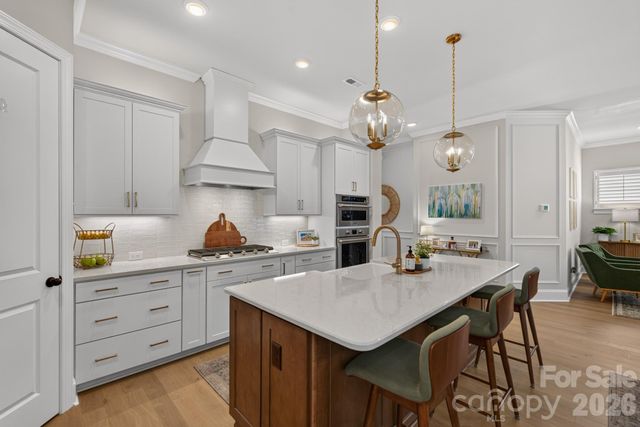 1018 Lowland Way, Waxhaw, NC 28173