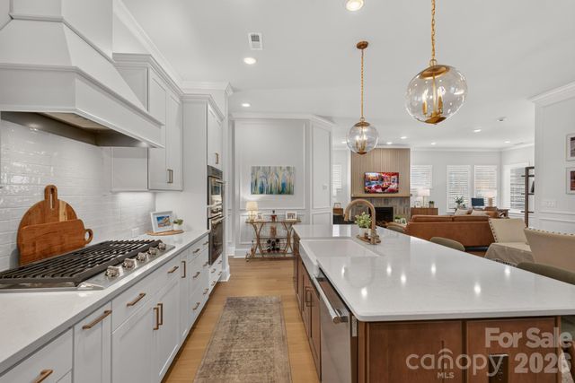 1018 Lowland Way, Waxhaw, NC 28173