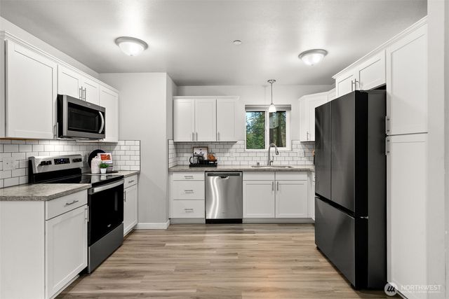 2308 Martin Avenue E, Port Orchard, WA 98366