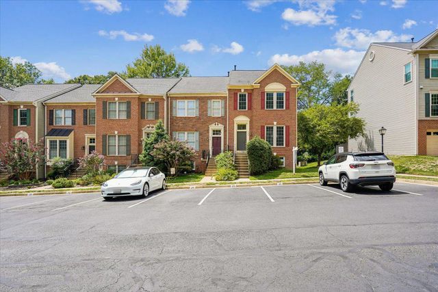 5569 JOWETT CT, Alexandria, VA 22315