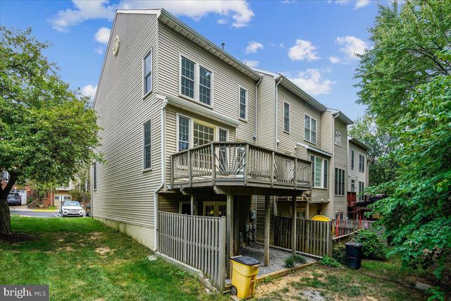 5569 JOWETT CT, Alexandria, VA 22315