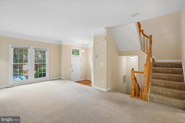 5569 JOWETT CT, Alexandria, VA 22315