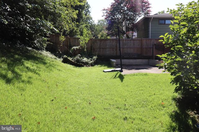 723 LOWANDER LN, Silver Spring, MD 20901