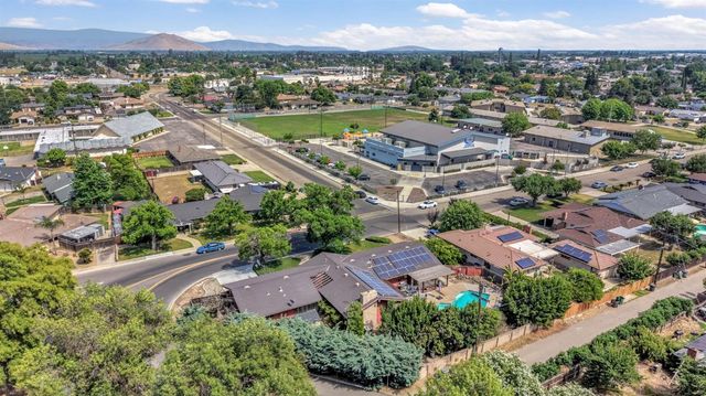201 Hill Avenue, Sanger, CA 93657