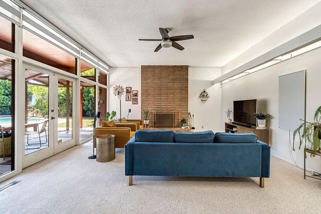 201 Hill Avenue, Sanger, CA 93657