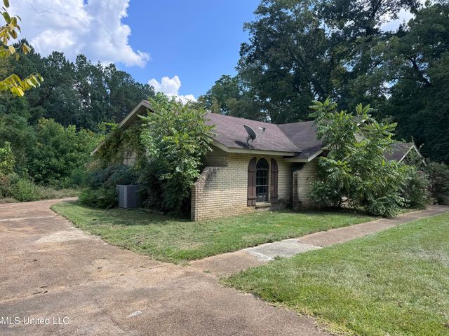 4918 Forest Hill Road, Byram, MS 39272