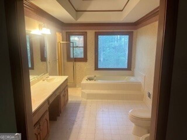 3490 GLENEAGLES Court, Snellville, GA 30039