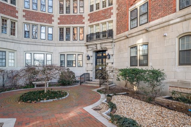 985 Memorial Drive 303, Cambridge, MA 02138