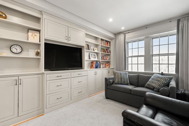 985 Memorial Drive 303, Cambridge, MA 02138