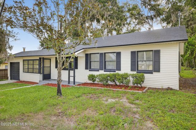 1205 MOSELEY Avenue, Palatka, FL 32177