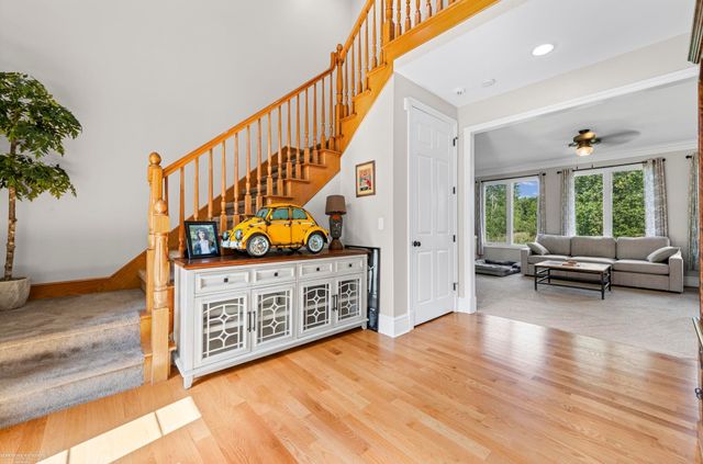 68242 Lake Angela Pointe Street, Richmond, MI 48062
