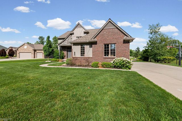 68242 Lake Angela Pointe Street, Richmond, MI 48062