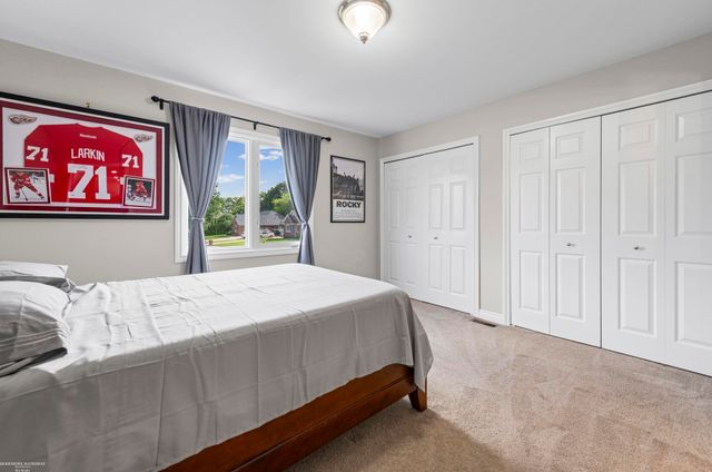 68242 Lake Angela Pointe Street, Richmond, MI 48062