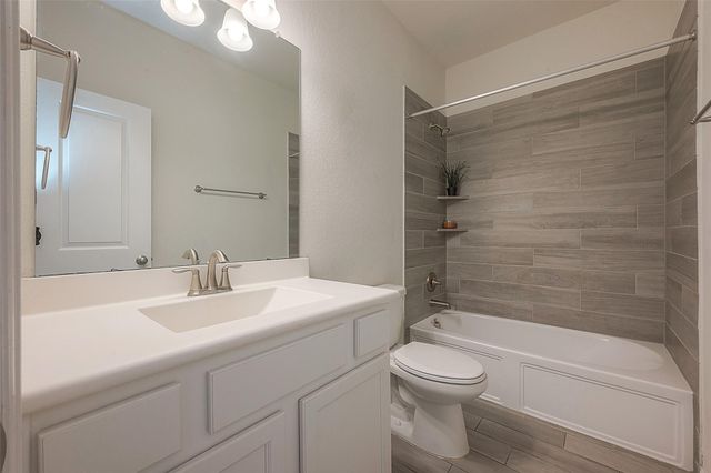 3423 Cabernet Shores, Fulshear, TX 77441