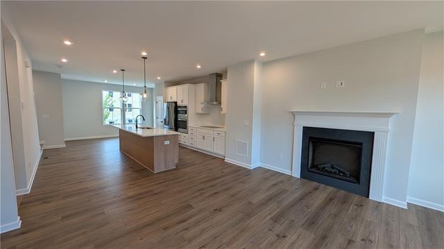 3053 Beacon Bend Crossing, Lawrenceville, GA 30043