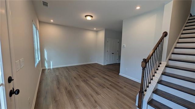 3053 Beacon Bend Crossing, Lawrenceville, GA 30043
