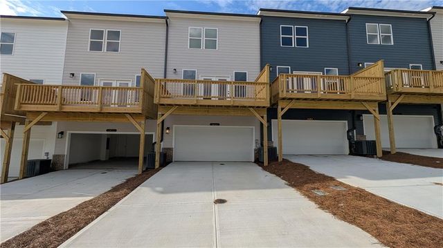 3053 Beacon Bend Crossing, Lawrenceville, GA 30043